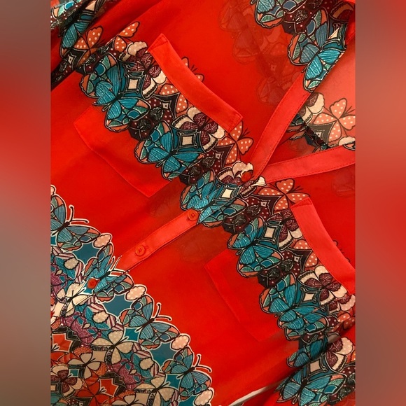 Express~The Portofino Shirt~Semi-Sheer-Slim-Fit~Butterfly Print~Blouse~Size XS - Picture 8 of 14